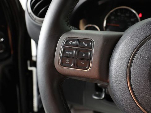 Used 2016 Jeep Wrangler Sport AWD/4WD image 19