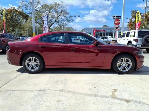 Used 2022 Dodge Charger SXT w/ Driver Convenience Group image 21