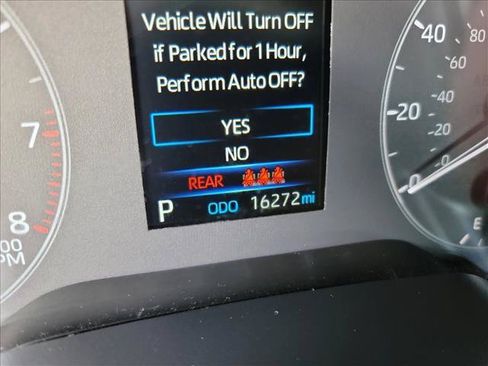 Used 2024 Toyota Corolla SE FWD image 18
