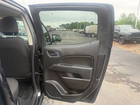 Used 2019 Chevrolet Colorado LT w/ LT Convenience Package AWD/4WD image 44
