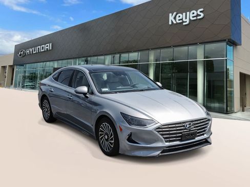 Certified 2023 Hyundai Sonata Limited FWD image 3