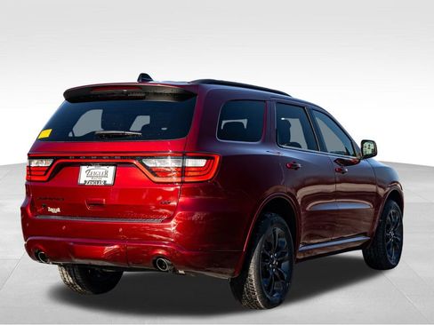 Used 2023 Dodge Durango GT image 7