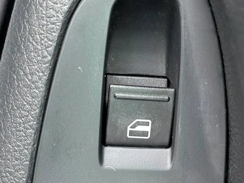 Used 2017 Volkswagen Jetta S FWD image 37