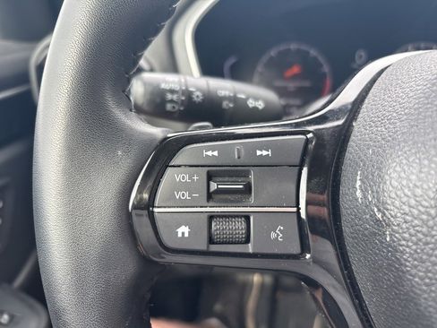 Certified 2023 Honda Pilot Touring image 13