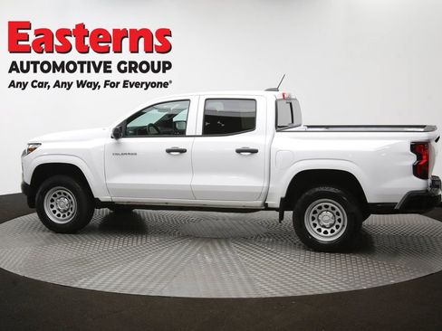 Used 2024 Chevrolet Colorado W/T w/ Technology Package RWD image 61