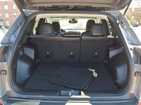 Used 2022 Jeep Cherokee Latitude Lux image 28