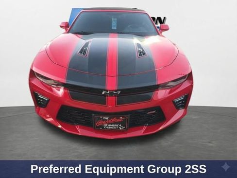 Used 2016 Chevrolet Camaro SS RWD image 3