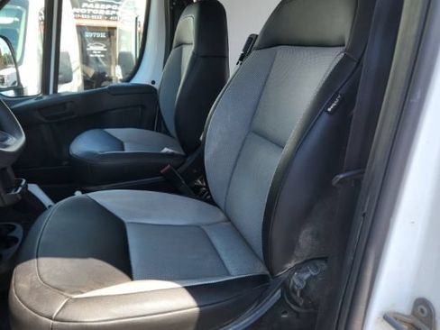 Used 2026 RAM ProMaster 2500 w/ Convenience Group FWD image 21