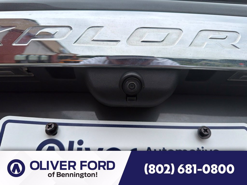 Used 2022 Ford Explorer XLT w/ Equipment Group 202A AWD/4WD image 20