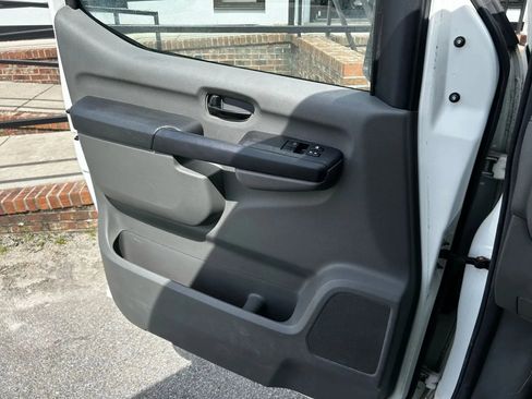 Used 2016 Nissan NV 2500 S w/ Power Package image 19