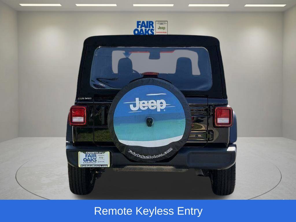 Used 2024 Jeep Wrangler Unlimited Sport AWD/4WD image 8