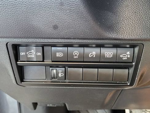 Used 2023 Toyota Tundra SR5 w/ SR5 Convenience Package RWD image 16