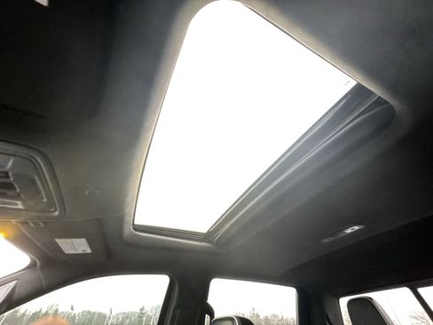 Used 2022 GMC Sierra 1500 AT4X image 19