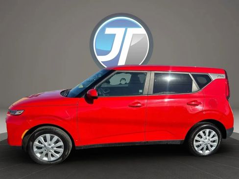 Used 2020 Kia Soul LX image 19