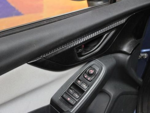 Used 2019 Subaru Crosstrek 2.0i Premium AWD/4WD image 12