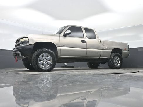 Used 2002 Chevrolet Silverado 1500 LS AWD/4WD image 24