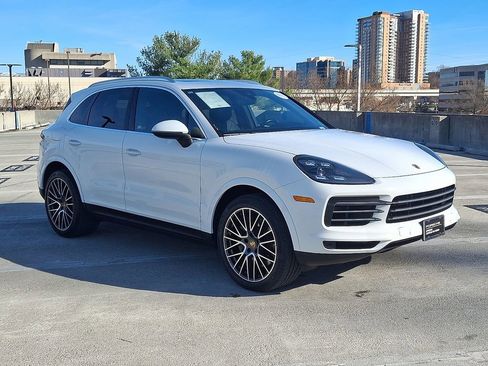 Used 2021 Porsche Cayenne S image 7