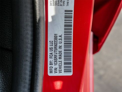 Used 2024 RAM 1500 Laramie image 39