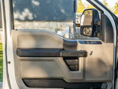 Used 2022 Ford F250 XL w/ Power Equipment Group image 16