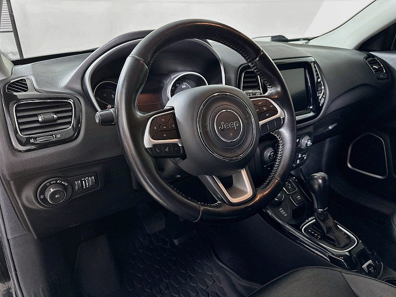 Used 2020 Jeep Compass Limited AWD/4WD image 9