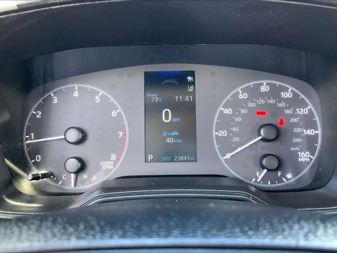 Certified 2025 Toyota Corolla LE image 25