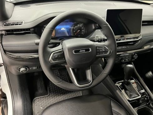 Used 2026 Jeep Compass Latitude w/ Quick Order Package 29K image 16