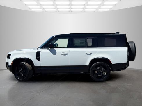New 2026 Land Rover Defender 130 X-Dynamic SE AWD/4WD image 8
