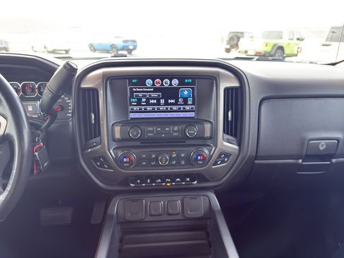 Used 2017 Chevrolet Silverado 1500 High Country image 14