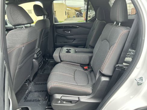 New 2026 Honda Pilot Sport image 24