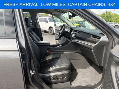 Used 2023 Jeep Grand Cherokee L Limited AWD/4WD image 14