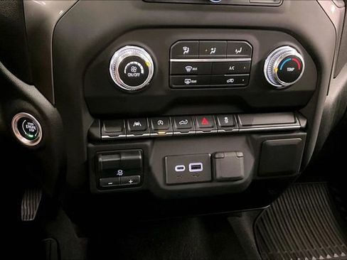 Used 2023 GMC Sierra 1500 Pro w/ Graphite Edition AWD/4WD image 28
