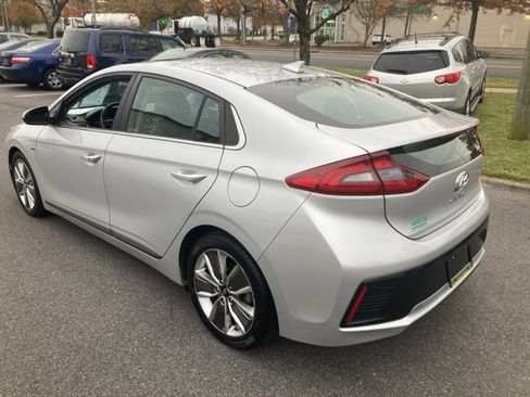 Used 2018 Hyundai Ioniq Limited image 5