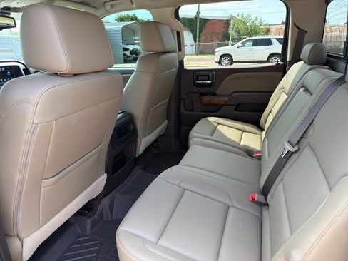 Used 2018 GMC Sierra 1500 SLT w/ SLT Premium Package AWD/4WD image 10