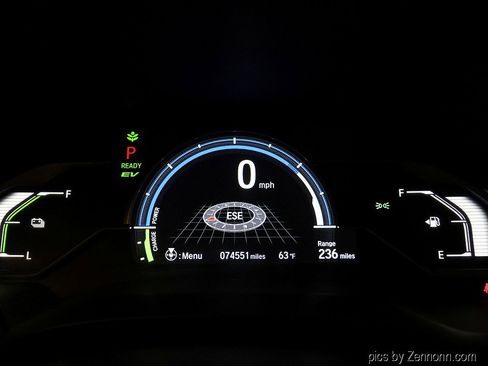 Used 2018 Honda Clarity Touring image 18