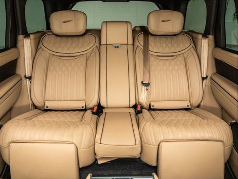 New 2025 Land Rover Range Rover Long Wheelbase Autobiography image 24