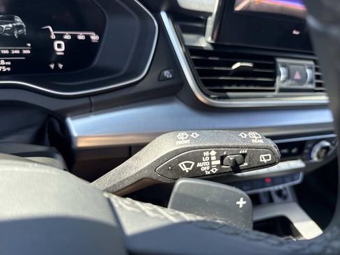 Used 2025 Audi Q5 2.0T Premium image 36