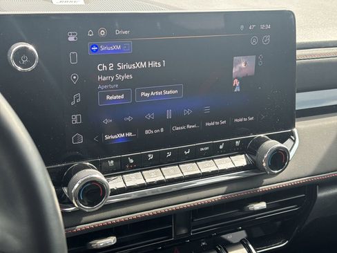 Used 2023 Chevrolet Colorado Z71 w/ Z71 Convenience Package 2 image 23