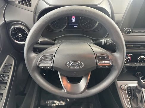 Used 2023 Hyundai Kona SEL FWD image 25