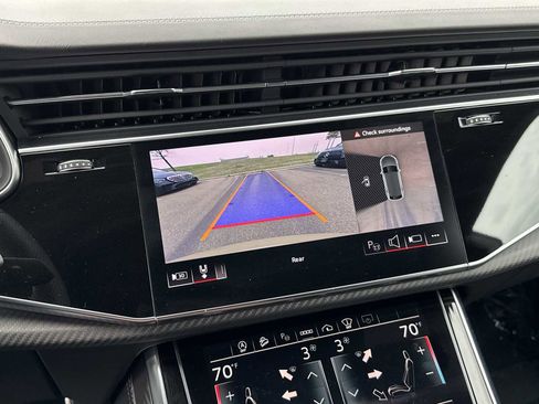 Used 2024 Audi SQ8 Prestige image 23