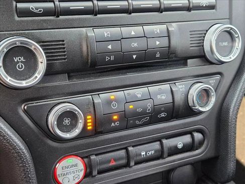 Used 2017 Ford Mustang GT w/ GT Performance Package image 17