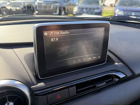 Used 2017 MAZDA MX-5 Miata RF Grand Touring image 20