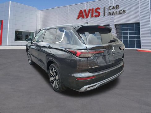 Used 2025 Mitsubishi Outlander SE AWD/4WD image 7