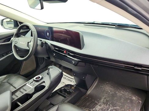 Used 2022 Kia EV6 Wind w/ Wind Technology Package image 21