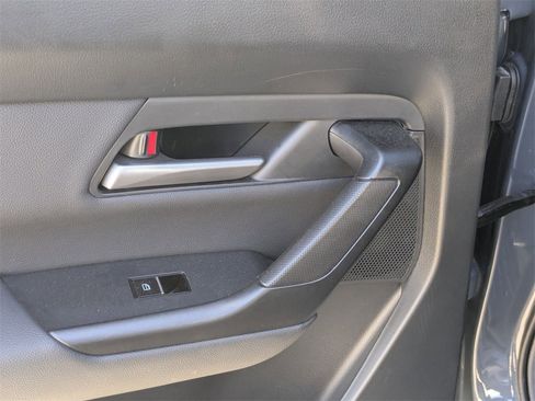 Used 2025 MAZDA CX-50 AWD 2.5 Hybrid w/ Premium Pkg image 26