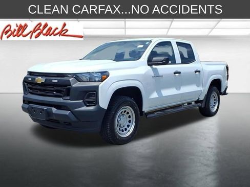 Used 2023 Chevrolet Colorado W/T AWD/4WD image 1