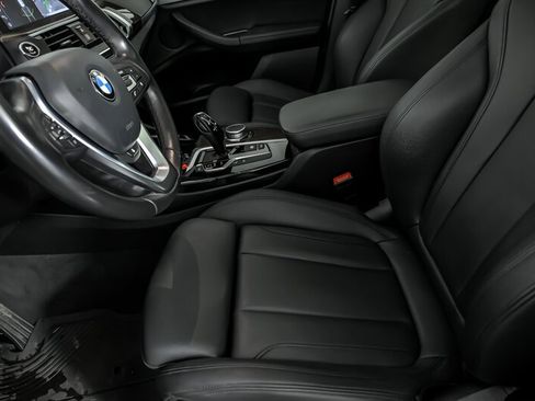 Used 2019 BMW X3 xDrive30i w/ Premium Package Essential image 18