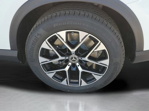 New 2026 Mercedes-Benz GLC 350e GLC 350e image 5