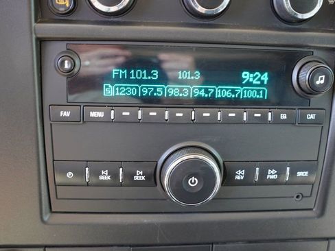 Used 2023 GMC Savana 2500 Work Van w/ Driver Convenience Package image 21