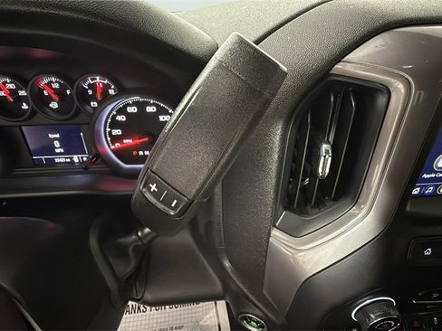 Used 2024 Chevrolet Silverado 1500 Custom image 23