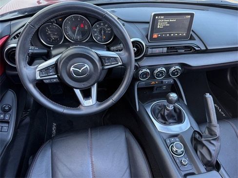 Used 2016 MAZDA MX-5 Miata Grand Touring image 13